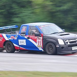 N3K 2013 Round4 Pickup Open Race2 at Bira Circuit